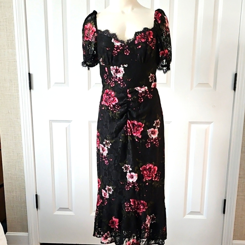 Lait Collection Black Floral Sweetheart Neckline Dress Size Medium NWT